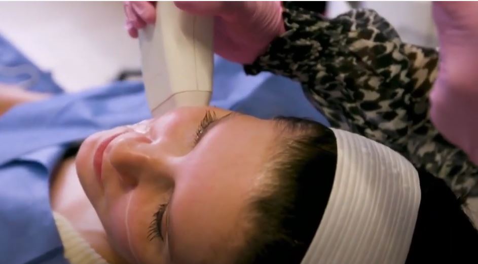 What-is-Sofwave™-offering-to-help-reduce-wrinkles