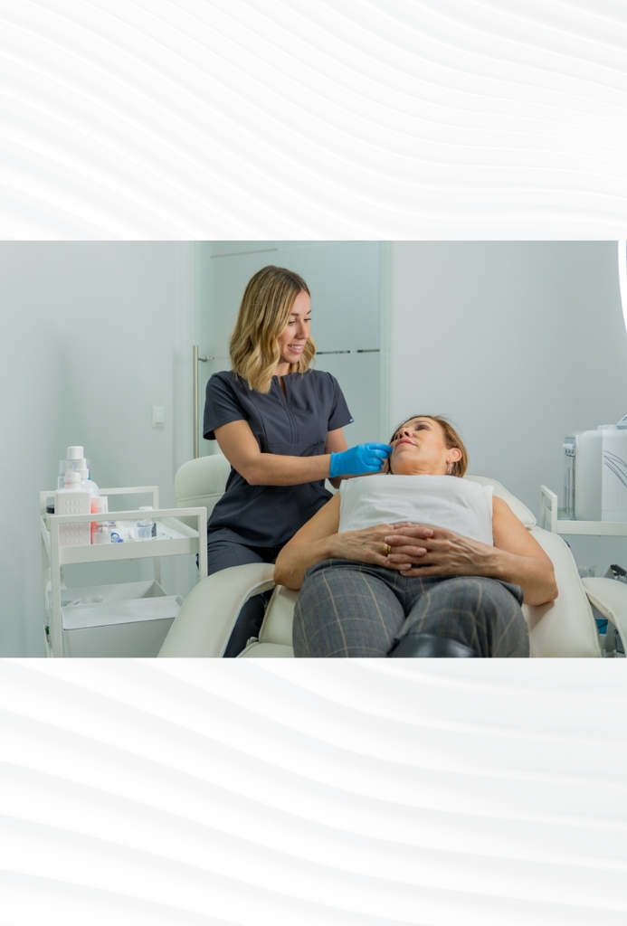 Does Rapid Weight Loss Cause Facial Aging?